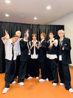 Fact Check, Park Ji Sung, Concert Fits, Jaehyun Nct, Pop Up Store, Instagram Update, Nct 127, Nct Dream