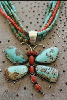 Coral Butterfly, Collar Hippie, Colored Necklace, Multi Coloured Necklaces, Minnetonka Moccasins, Dragonfly Jewelry, Turquoise Jewelry Native American, Dragonfly Necklace