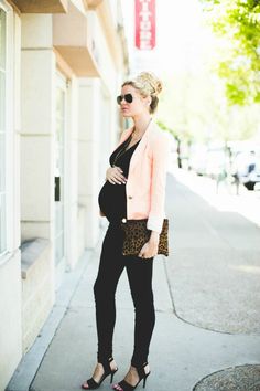 Stylish maternity outfit | Pinpanion Preggers Style, Amber Fillerup Clark, Maternity Street Style, Amber Fillerup