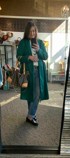 Hunter Green Belted Knee Length Coat - SML Dark Green Cardigan Outfit, Duster Coat Outfit, Green Cardigan Outfit, Dark Green Cardigan, Knee Length Coat, Winter Layers, Bright Winter, Green Cardigan, Cardigan Outfits