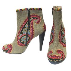 Hand-Embroidered Uzbekistan Heeled Booties by ShopLuxurease Rare Colors, Cinderella Shoes, Embroidered Shoes, Embroidered Clothes, Fabulous Shoes, 17th Century, Every Girl, Shoes Fashion, An Artist