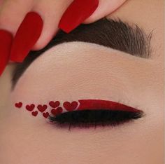 Cute Eye Makeup, Valentines Day Makeup, Make Up Videos, Makija�ż Smokey Eye, Valentines Makeup, Eye Makeup Designs, Makeup Eye Looks, Creative Eye Makeup, Crazy Makeup