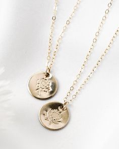 · 1/2" (12.7mm) disc· 14k yellow gold fill, 14k rose gold fill, and sterling silver options· Sturdy, timeless, and built to be worn everydayOur classic 1/2” necklaces are easy to layer, elegant, and ready to be personalized with your most special sentiments, moments, and memories! Created to last a lifetime, these necklaces will remain evergreen even as the years and trends come and go.Personalizing your piece with a message? Reference our fonts and symbols chart for font options and character m Tarnish Resistant 14k Gold Filled Necklace With Round Pendant, Adjustable 14k Gold-filled Rose Gold Necklace, Everyday Rose Gold Sterling Silver Necklace, Everyday Birth Flower Charm Necklaces, Everyday Birth Flower Charm Necklace, Rose Gold Charm Necklace With Round Pendant, Silver Necklace With 14k Gold-filled Round Pendant, Silver 14k Gold Filled Round Pendant Necklace, Silver Round Pendant Necklace In 14k Gold Filled