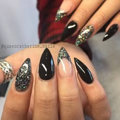 Winter Nails Classy, Unghie Sfumate, Nails Classy, Her Nails, Glam Nails, New Year's Nails, Dipped Nails, Glitter Nail Art