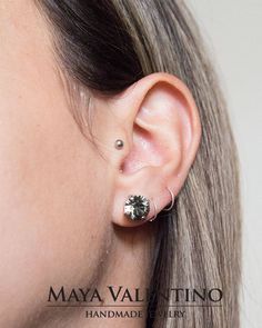 Ear Cuff Earrings, Bridal Ear Crawler Earrings Earrings, Climber Earrings, Climbing Earrings, Statement Earrings, Bridesmaid Earrings, Prom Jewelry Amazing ear cuff design, crystal ear cuff, great for bridal, prom, special occasion or ag fit for a best friend designed and created by Maya Valentino, with super sparkling crystals from Swarovski® Ear cuff Details: Element size:77mm x 40mm at the bottom of the earring is a stud and at the top is High-Quality Clip. The other side Stud earring: * if y Rose Gold Ear Cuff, Black Statement Earrings, Climbing Earrings, Earrings Prom, Champagne Earrings, Crystal Ear Cuff, Crawler Earrings, Ear Cuff Earrings, Ear Crawler