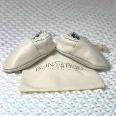 Bun🐰Bun leather moccasin baby shoes, are so easy to slip on and off. ❤️🐰Shop Now @bunbuncorp #babyshoes #babyfirststeps #babygifts #bunbuncorp Comfortable White Leather Shoes, Beige Slip-on Moccasins With Round Toe, Comfortable White Leather Shoes With Round Toe, Classic Cream Slip-on Moccasins, White Round Toe Comfortable Leather Shoes, Comfortable Beige Moccasins With Round Toe, Comfortable Beige Round Toe Moccasins, Beige Slip-on Moccasins With Textured Sole, Cream Leather Shoes With Leather Sole And Closed Toe