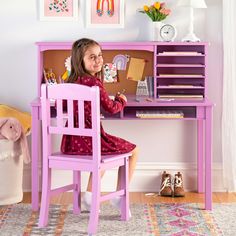 Create the perfect study space in any kid's bedroom with the Guidecraft Media Desk. A storage hutch with included corkboard encourages children to personalize their desk and curate a space that inspires learning! Keep papers and books organized using the variety of storage shelves. Encourage focus and creativity while children create, draw, read or do homework using the large open worksurface. Kids Art Station, Childrens Desk And Chair, Study Computer, Homeschool Room Ideas, Kids Study Table, Childrens Desk, Cozy Gaming, Child Bedroom, Desk And Chair