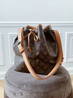 Lv Accessories, Louis Vuitton Strap, Louis Vuitton Bucket Bag, Dream Bags