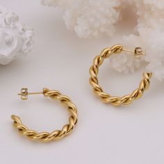 Gold Twisted Hoop Earrings Gold Plated Stainless Steel Open To Offers! Twisted Hoop Earrings, Free People Jewelry, Gold Circle, Stud Jewelry, Stud Set, Exclusive Jewelry, Sterling Silver Bands, Gold Hoop, Gold Hoop Earrings