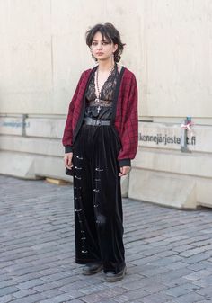 Hel Looks, Street Style Blog, Androgynous Fashion, Looks Street Style, Alt Fashion, Grunge Goth, Swaggy Outfits, Goth Outfits, Visual Kei