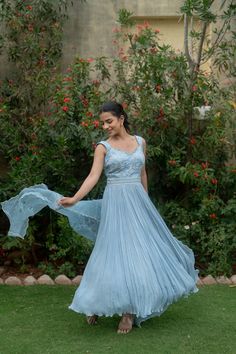 Ice Blue Anarkali Pant Dupatta Set Embroidered Sleeveless Gown with Organza Dupatta Indian Ethnic Wear Wedding Party Dress for Women Gift  Item - Anarkali Dupatta Pant Fabric - Chinnon Silk, Orgenja  Color - Ice Cool Anarkali Sleeve - Sleeveless Anarkali Kurti Length - 54 Pants Length - 38 Size - (XS), (S), (M), (L), (XL), (2XL) XS Bust: fits bust around 33"-34"/ 84-86 cm Waist: fits waist around 27"-28"/ 69-71 cm Hips: fits hips around 37"-38.5"/ 94-97 cm Armhole : fits armhole around 15"-15.5" Blue Gown With Resham Embroidery In Maxi Length, Blue Resham Embroidered Maxi Gown, Blue Gown With Resham Embroidery, Eid Ankle-length Dress With Resham Embroidery, Semi-stitched Chikankari Embroidery Maxi Gown, Ankle-length Dress With Resham Embroidery For Eid, Designer Light Blue Fitted Dress, Floor-length Gown With Chikankari Embroidery For Festivals, Maxi Length Lehenga With Chikankari Embroidery For Wedding