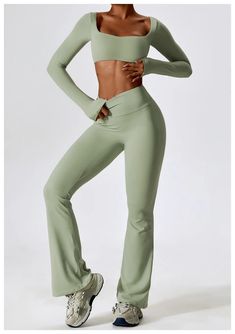 Sage Green Long Sleeve Top and Yoga Pant Athleisure Set – Seamlyss Apparel Sage Green Gym Outfit, Sage Green Workout Outfit, Matching Workout Set Aesthetic, Sage Green Outfits, Athleisure Fits, Athletic Sets, Athleisure Photoshoot, Pilates Wear, Activewear Outfits