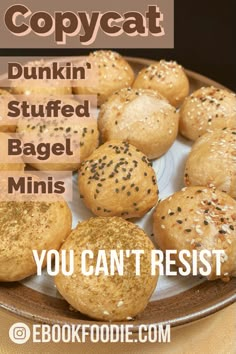 Copycat Dunkin Stuffed Bagel Bites Homemade Stuffed Bagel Bites, Bagel Mini Recipe, Cream Cheese Stuffed Bagel Bites, Dunkin Bagel Bites, Bagel Bites Cream Cheese, Cream Cheese Stuffed Bagels, Stuffed Bagel Bites Recipe, Stuffed Bagels Recipe, Stuffed Bagel Bites