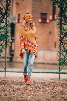 The best bohemian winter brands you have been asking for Stile Hippie Chic, Look Hippie Chic, Boho Winter Outfits, Bohemian Winter, Stile Boho Chic, Look Boho Chic, Boho Chique, Hippie Lifestyle, Mode Hippie