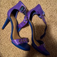 Brand New Color Changing Gianni Bini Heels They Are A Size 8.5 The Brand Is A Pretty Comfortable Brand Of Heel To Wear In A Certain Light The Whole Shoe Is Blue But I’m Another Light Some Parts Of The Shoe Are Purple And Other Parts Are Blue. Comment For More Details Purple Sandals With 4-inch Heel And Pointed Toe, Purple Ankle Strap Sandals With 4-inch Heel, Purple Heels With Heel Strap And Round Toe, Purple Synthetic Heels With 4-inch Heel, Purple 4-inch Heel Synthetic Heels, Purple Ankle Strap Heels In Synthetic Material, Purple Ankle Strap Heels With 4-inch Heel, Purple 4-inch Heel Ankle Strap Heels, Purple Synthetic Ankle Strap Heels