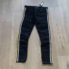 These Jeans From Supply & Demand Feature Yellow And White Stripes On The Side, With Distressed Detailing Throughout And A Skinny Fit. New With Tags Size 36 (Xl) Msrp $60 Yellow Stretch Jeans For Summer, Fitted Yellow Jeans For Summer, Fitted Yellow Cotton Jeans, Trendy Yellow Jeans For Streetwear, Jeans Men, Jeans Color, Side Stripe, Colored Jeans, Black N Yellow