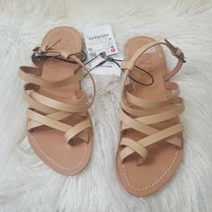 Tan Zara Sandals Size 35 New Conditions Spring Vacation Toe Ring Sandals With Adjustable Strap, Summer Toe Ring Sandals With Adjustable Strap, Spring Beach Toe Ring Sandals With Adjustable Strap, Brown Toe Ring Sandals For Spring, Casual Strappy Toe Ring Sandals For Summer, Chic Strappy Sandals For Beach Season, Spring Summer Open Toe Ring Sandals, Open Toe Ring Sandals For Spring And Summer, Zara Sandals With Single Toe Strap For Spring