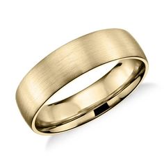 men's wedding band in yellow gold