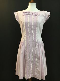 50's Lavender Betty Barclay Bow & Lace Dress | Etsy Lavender Cotton Dress For Garden Party, Elegant Mauve Daywear Dress, Elegant Pink Dress For Tea Party, Elegant Mauve Dress For Daywear, Lavender Cotton Dress With Ruffles, Feminine Pastel Dresses With Ruffles, Fitted Feminine Pastel Dress, Feminine Fitted Pastel Dresses, Lavender Cotton Daywear Dress