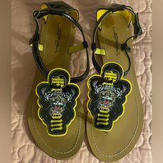 Ed Hardy Designer Sandals Nib Sz 7 Orig Price $129. Brand New Please Ask Questions Because All Sales Are Final! Yellow Synthetic Flat Flip Flops, Yellow Flat Synthetic Flip Flops, Yellow Flat Heel Synthetic Sandals, Casual Yellow Leather Sandals, Trendy Yellow Synthetic Flip Flops, Neon Yellow Ankle Strap Sandals For Summer, Neon Yellow Open Toe Synthetic Sandals, Trendy Yellow Leather Sandals, Trendy Yellow Ankle Strap Sandals