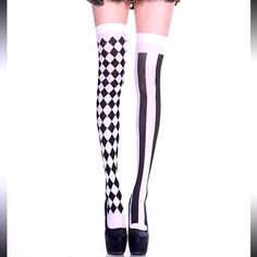 Diamond & Stripes Playing Card Over The Knee Socks Nwt Black And White / One-Size Black And White Knee High Socks, Black And White Jester, Clown Socks, Black And White Striped Socks, Hatter Costume, White Knee High Socks, Ouji Fashion, Mad Hatter Costume, Black And White Socks