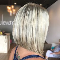 Angled Bob Back View, Bob Hairstyle Women, Short Bob Hairstyle Women, Bob Back View, Blonde Long Bob, Long Angled Bob, Layered Haircuts For Medium Hair, Chin Length Hair