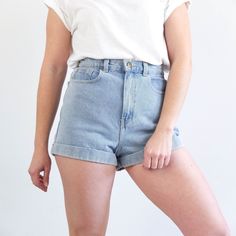 Vintage American Apparel shorts jeans, Vintage high waist shorts jeans, Vintage women denim shorts, 90s shorts jeans size M, W28 shorts Retro High Waist Relaxed Fit Jean Shorts, 90s Inspired High Rise Jean Shorts For Spring, 90s Style Light Wash Bottoms For Summer, 90s Light Wash Bottoms For Summer, 90s Light Wash Summer Bottoms, Trendy Light Wash Summer Shorts, 90s Inspired Cutoff Bottoms For Summer, Retro Denim Jean Shorts For Summer, Medium Wash High Waist Relaxed Fit Jean Shorts