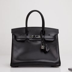 High End Handbags, Hermes Birkin 25, Birkin 25, Chanel Bags, Hermes Birkin, Luxury Handbags, Chanel Bag, Chanel, Portfolio