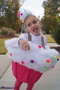 Cupcake Halloween Costumes, Cotton Candy Costume, Halloween Costumes You Can Make, Cupcake Costume, Candy Costumes, Halloween Costume Contest, Toddler Halloween Costumes