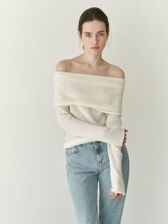 Fitted, off-the-shoulder top in a soft fine knit. Foldover upper edge and long sleeves.- Regular length- Long sleeve- Off-the-shoulder Spring Off-shoulder Sweater, Chic Off-shoulder Top For Spring, White Long Sleeve Off-shoulder Top For Fall, Casual Off-shoulder Soft Knit Top, Casual Soft Knit Off-shoulder Tops, Chic Cold Shoulder Winter Tops, Chic Off-shoulder Long Sleeve Top For Winter, Chic Off-shoulder Winter Top, Offshoulder Longsleeves