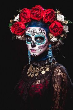 Female Skull Art, Sugarskulls Makeup, Day Of Dead Costume, Muertos Makeup, Fantasy Make-up