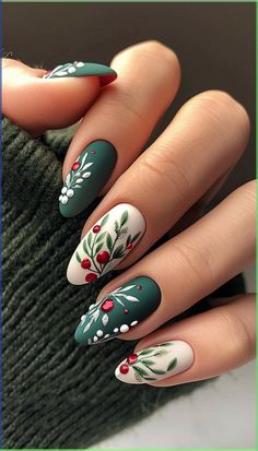 easy christmas nails aesthetic Cute Christmas Nails, Christmas Nails Easy, Christmas Gel Nails, Nail Swag, Festival Nails, Xmas Nails, Christmas Nail Designs, Christmas Nail Art