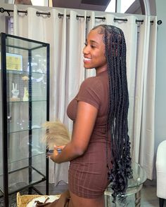 Long Medium Box Braids With Curly Ends, Knowles’s Braids With Curly Ends, Knottles Braids With Curly Ends, Medium Knotless With Curly Ends, Medium Braids With Curly Ends, Knotless Box Braids Curly Ends, Large Knotless Braids With Curly Ends, Medium Box Braids With Curly Ends, Knotless Box Braids With Curly Ends