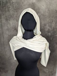 Scarf Hoodie Outfit, Scarfs Designs, Scarf Reference, Hood Reference, Scarf Styling Ideas, Cape Hood, Scarf Hoodie, Wrap Cloak, Knight Hoodie