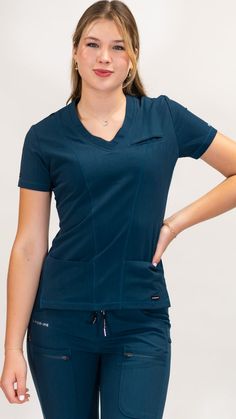 Doctor Outfit, Womens Scrub Tops, Scrubs Uniform