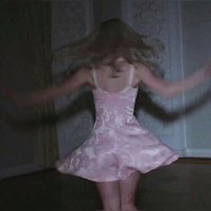 a good girls guide to murder | andie bell Lana Del Rey Dancing, Electra Heart, Flowers In The Attic, Skins Uk, Heart Vintage, Dancing Aesthetic, Marina And The Diamonds, Prom Queens, All I Ever Wanted