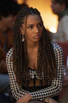 Savana Smith, Monet De Haan, Monet Hair Products, Savannah Smith, Reality Shifting, Xoxo Gossip, Fashion Elements, Box Braids Hairstyles For Black Women, Cute Box Braids Hairstyles