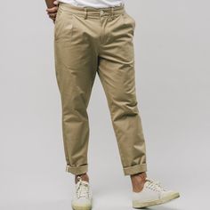 Pants Beige color Men's Uniform, Tiger Embroidery, Mens Chino Pants, Beige Pants, Mens Chinos, Pull Sweat, Colour Beige, Spain And Portugal, Chino Pants