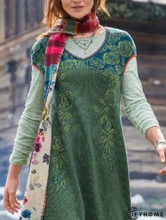 Green V Neck Short Sleeve Sweater Green Bohemian Tops For Fall, Green Bohemian Winter Tops, Bohemian Tops, Short Sleeve Sweater, Diy Style, Short Sleeved Sweaters, Sweater Sleeves, Sleeve Sweater, Cotton Shorts