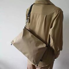 Large Nylon Shoulder Bag Casual Laptop Bag With Zipper Closure For Outdoor, Casual Laptop Bag With Zipper Closure, Casual Nylon Laptop Bag For On-the-go, Nylon Khaki Shoulder Bag For Travel, Casual Nylon Laptop Bag For Daily Use, Khaki Nylon Shoulder Bag For Travel, Casual Laptop Bag With Cell Phone Pocket For Travel, Casual Crossbody Laptop Bag For Travel, Khaki Shoulder Bag With Cell Phone Pocket For Travel