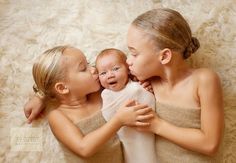 § Something Funny, Photography Tricks, Digital Imaging, Newborn Baby Photos