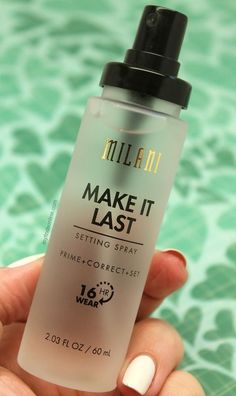 Make It Last Setting Spray, Aesthetic Setting Spray, Setting Spray Aesthetic, Make Up Set Aesthetic, Makeup Spray Setting, Milani Setting Spray, Makeup Things, Best Setting Spray, Makeup Stuff