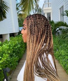 Braids Blonde, Large Box Braids, Medium Box Braids, Afro Braids, Blonde Box Braids, Braided Hairstyles For Black Women Cornrows, Braids Cornrows, Jumbo Box Braids, Blonde Braids