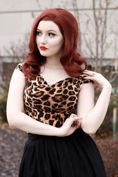 3712 Isabel Top in Leopard Rockabilly Fashion Plus Size, Modern Rockabilly, Quirky Dress, Geeky Clothes, Pinup Fashion, 1960s Outfits, Retro Skirt, Pinup Style, Pin Up Outfits