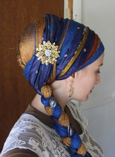 A True Wrapunzel <3 Wrapunzel Head Wraps, Tichel Fashion, Motif Soutache, Turban Hijab, Head Coverings, Hair Wrap Scarf, Hair Scarf Styles, Mode Turban, Head Scarf Styles