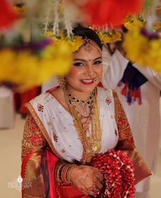 Moment of pure joy and love as this vhakkal gracefully enters her new beginning, captured at the right minute by @little.things.we.do 😍 Bride: @chandni_shet MUA & Saree Draping: @priyapavanbaliga Hairstyle: @harshithamangalore Henna: @priyapavanbaliga @harshithamangalore Photography: @little.things.we.do Konkani Bride, Konkani Wedding, Bridal Entry, Saree Draping, Wedding Consultant, Wedding Store, South Indian Wedding, New Beginning