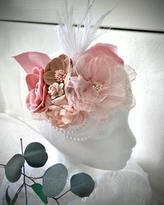 Thank you for supporting my small business!! 💗 Follow me here and on Instagram.  One of my favorite creations. 🪡🧵Beautiful vintage 1920s, wide stretch lace, large floral headwraps.  Perfect for weddings (flower girl, bridesmaids, bride), parties, holidays, and costumes. Great photo accessory too! **I HAVE OTHER COLORS (Red & Black) IN ANOTHER LISTING Each floral arrangement includes a large 3-inch chiffon flower, along with hand-made paper flowers and silk flowers. Completed with pearls, satin ribbon, and a feather!  Gorgeous!! 💎 Each arrangement measures 4 1/2 to 5 inches wide. The lace band is 1 1/2 inches wide and the circumference is 17 inches.  The soft band stretches easily, and this allows headpiece to stay on.  Wear the headband on your forehead or in your hairline.  **If you w White Flower Headband, 1920s Headband, Band Stretches, Gatsby Headpiece, Gatsby Headband, Retro Headband, June Bride, Headband Vintage, Vintage Headpiece