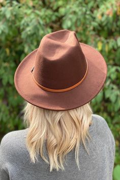 Retro flat big brim hat featuring an adjustable hat circumference, hat height 23.5", brim circumference 5.25" and 38" brim diameter. 65% Cotton / 35% Polyester. Adjustable Brown Fedora For Fall, Adjustable Curved Brim Panama Hat For Fall, Adjustable Brown Fedora With Short Brim, Brown Flat Brim Boater Hat For Rodeo, Adjustable Wide Brim Boater Hat For Fall, Adjustable Brown Boater Hat With Flat Brim, Adjustable Flat Brim Hat For Fall, Adjustable Panama Hat With Curved Brim For Fall, Brown Wide Brim Boater Hat For Winter