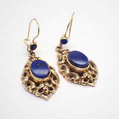 Vintage 14k (.585) yellow gold ornate pointed form drop earrings, decorated with Lapis stones. These gorgeous earrings are 1 7/8" long (including the hook), 5/8" wide, weighing a total 8.7 grams. EA5569 Antique Show, The Hook, Insurance Policy, Gorgeous Earrings, Vintage Watches, Antique Jewelry, San Jose, Vintage Antiques, Jewelry Earrings Dangle