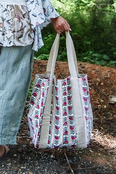 Anju Tote Bag in Rose ♡ Product Highlights ♡ Our Anju Tote Bag in Rose is the perfect bag and unique touch to add to any on-trend bohemian style outfit! As an everyday purse, a trusty beach or pool bag, or even as a travel bag, this Anju Tote Bag in Rose will be a perfect addition to your closet! ✁ Contents & Measurements ✁ Our Anju Tote Bag in Rose features: • 100% Polyester & Canvas fabric • A 19 inch length and a 16 inch width. • 26 inch woven shoulder straps And finishes off with, • 4 inner Pink Hobo Bag For Daily Summer Use, Bohemian Canvas Bag For Daily Summer Use, Summer Bohemian Canvas Bag For Daily Use, Bohemian Summer Canvas Bag For Daily Use, Bohemian Bags With Removable Pouch For Vacation, Bohemian Natural Canvas Bag For Travel, Bohemian Summer Hobo Bag With Removable Pouch, Bohemian Hobo Bag With Removable Pouch For Summer, Pink Summer Hobo Bag For Everyday Use